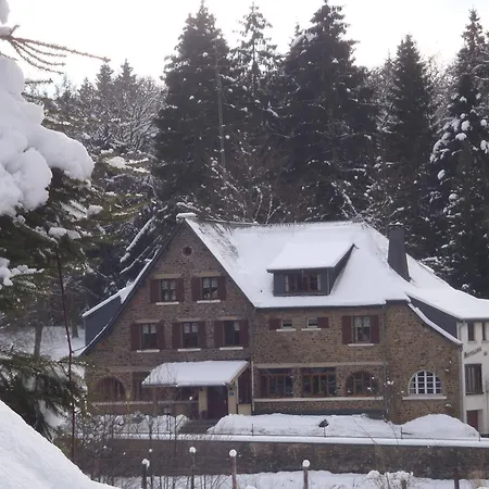 Hotel Hostellerie Du Cerf Bouillon